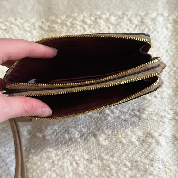 NEW Coach Double zip wallet wristlet - Picture 3 of 4